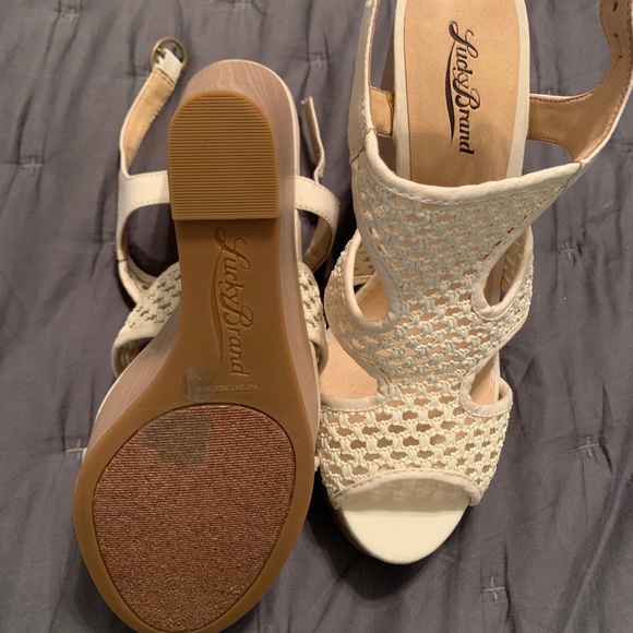 Lucky Remyy wedge - Picture 2 of 2